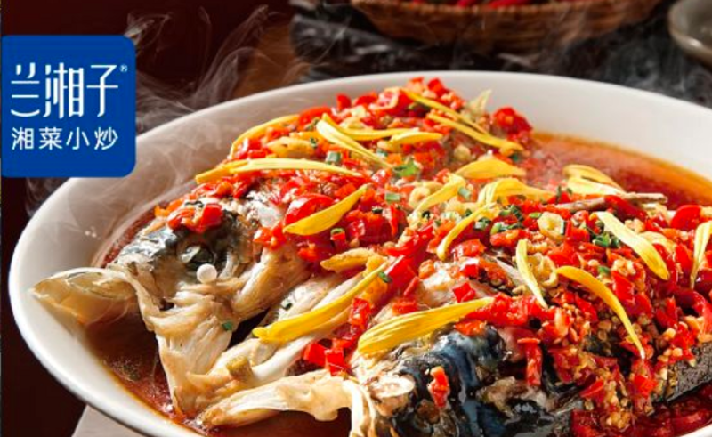 湘菜，这个在中国饮食文化中独树一帜的地方美食，究竟有何魅力？今天我们就从多个维度来分析一下。